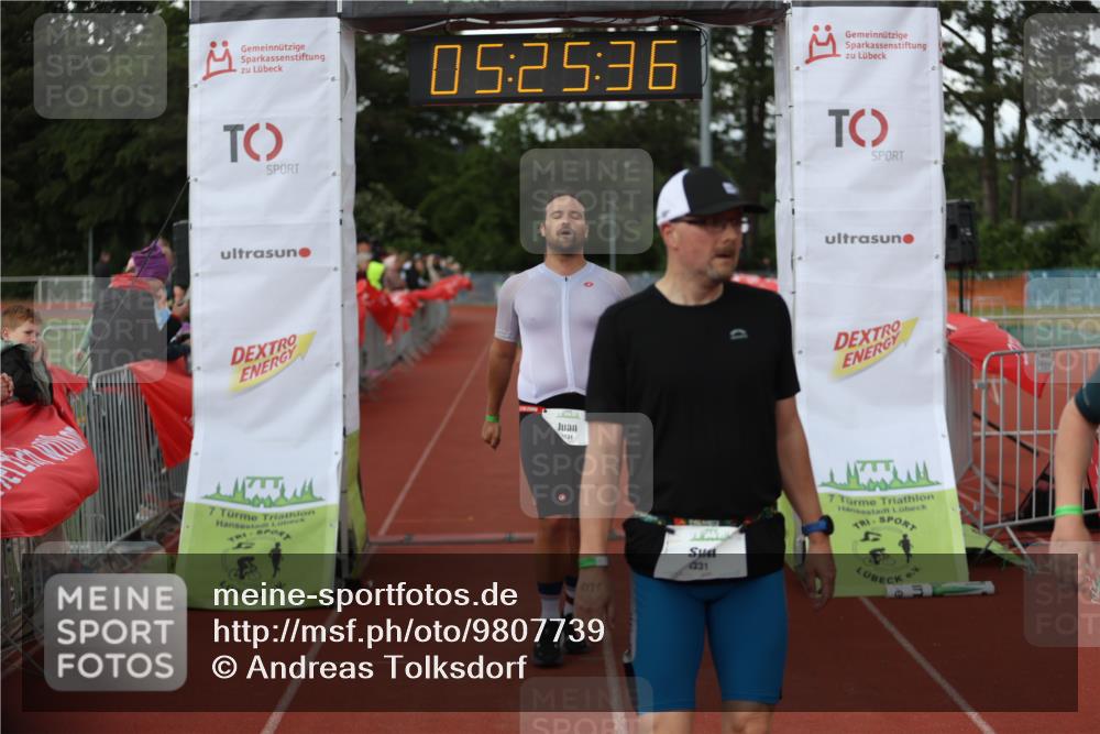 14.06.2026 - 7 Türme Triathlon Andreas Tolksdorf http://msf.ph/oto/9807739 14.06.2026 16:25:34 Ziel 680, 768, 1231, 1242, 1331 meine-sportfotos.de