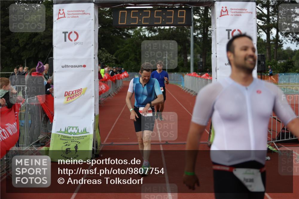 14.06.2026 - 7 Türme Triathlon Andreas Tolksdorf http://msf.ph/oto/9807754 14.06.2026 16:25:38 Ziel 680, 768, 1231, 1242, 1331 meine-sportfotos.de