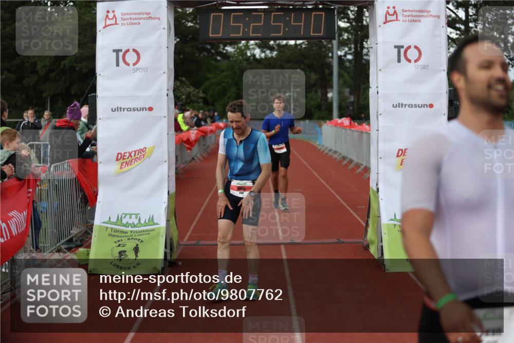 14.06.2026 - 7 Türme Triathlon Andreas Tolksdorf http://msf.ph/oto/9807762 14.06.2026 16:25:38 Ziel 680, 768, 1231, 1242, 1331 meine-sportfotos.de