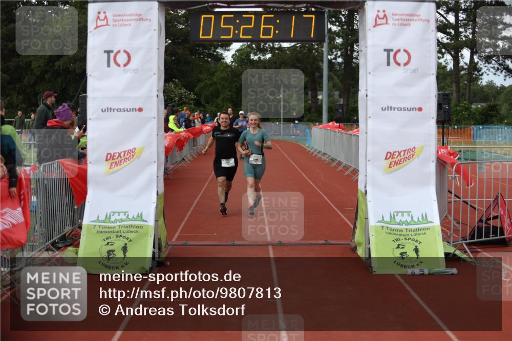 14.06.2026 - 7 Türme Triathlon Andreas Tolksdorf http://msf.ph/oto/9807813 14.06.2026 16:26:16 Ziel 672, 1457, 1777 meine-sportfotos.de