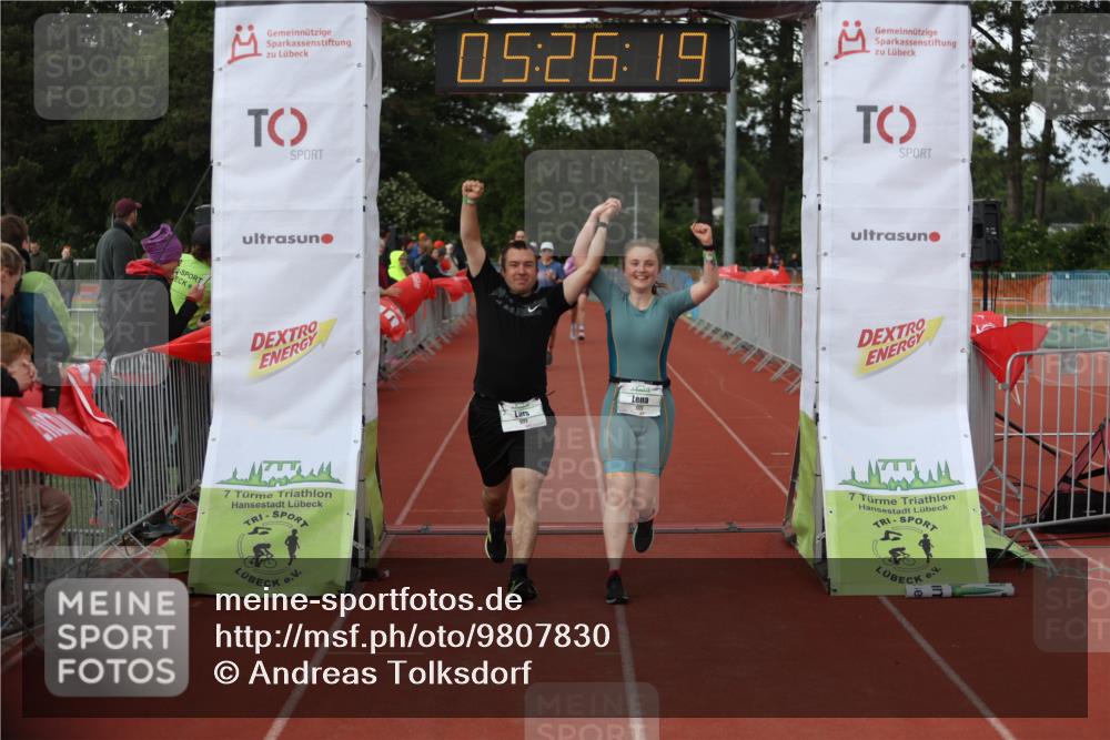 14.06.2026 - 7 Türme Triathlon Andreas Tolksdorf http://msf.ph/oto/9807830 14.06.2026 16:26:18 Ziel 672, 1124, 1777 meine-sportfotos.de