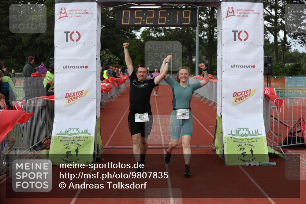 14.06.2026 - 7 Türme Triathlon Andreas Tolksdorf http://msf.ph/oto/9807835 14.06.2026 16:26:18 Ziel 672, 1124, 1777 meine-sportfotos.de