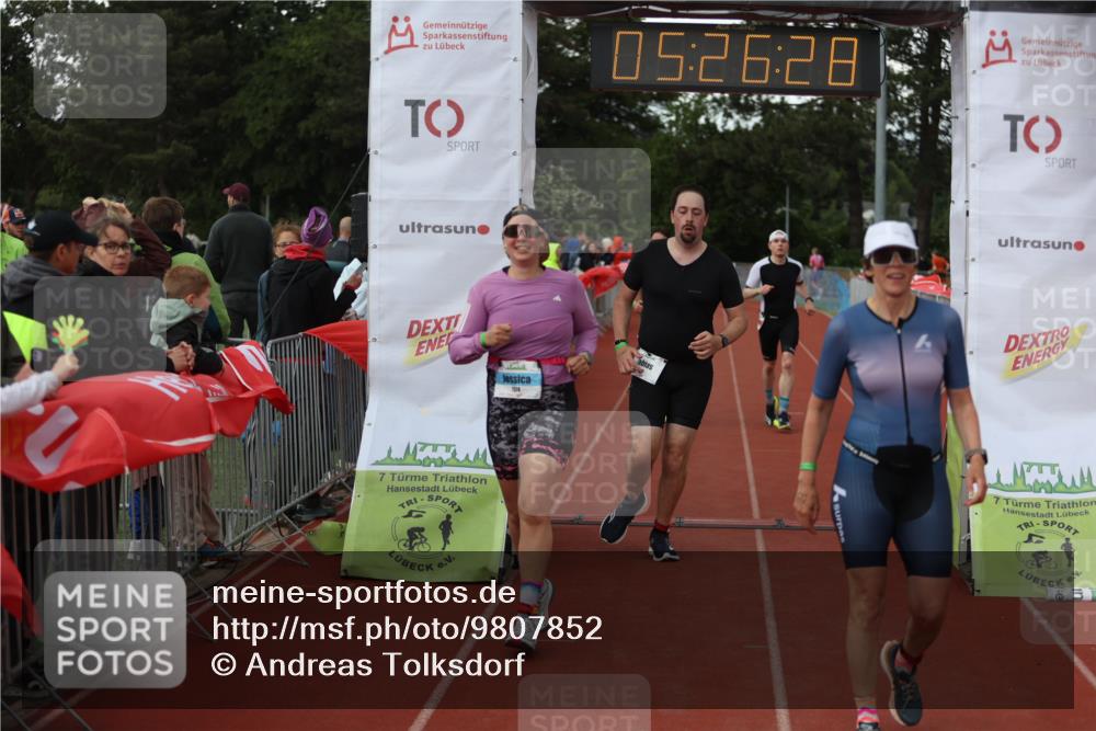 14.06.2026 - 7 Türme Triathlon Andreas Tolksdorf http://msf.ph/oto/9807852 14.06.2026 16:26:27 Ziel 672, 687, 854, 1124, 1310 meine-sportfotos.de