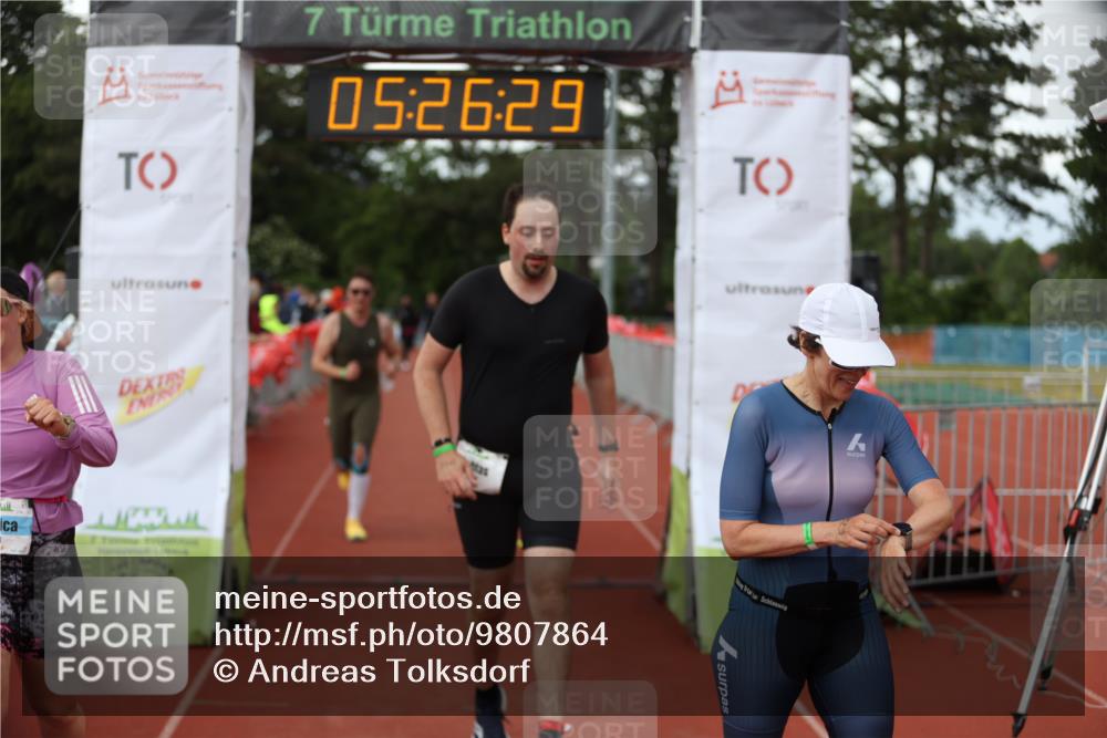 14.06.2026 - 7 Türme Triathlon Andreas Tolksdorf http://msf.ph/oto/9807864 14.06.2026 16:26:28 Ziel 672, 687, 854, 1124, 1310, 1775 meine-sportfotos.de