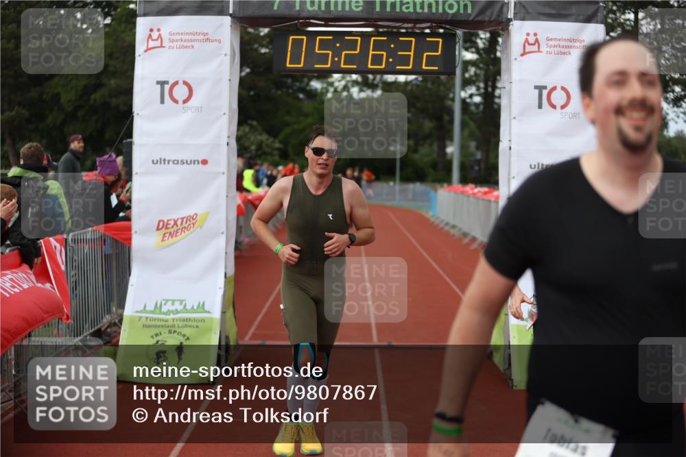 14.06.2026 - 7 Türme Triathlon Andreas Tolksdorf http://msf.ph/oto/9807867 14.06.2026 16:26:31 Ziel 672, 687, 854, 1124, 1310, 1775 meine-sportfotos.de