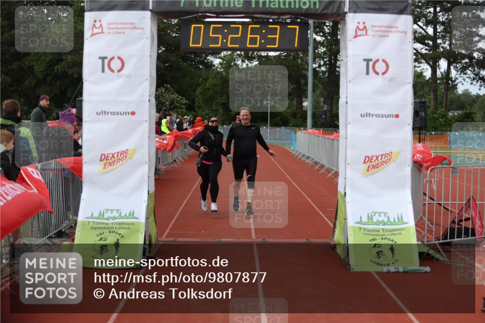 14.06.2026 - 7 Türme Triathlon Andreas Tolksdorf http://msf.ph/oto/9807877 14.06.2026 16:26:35 Ziel 687, 854, 1310, 1775 meine-sportfotos.de