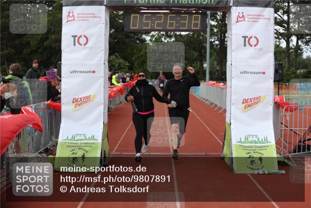 14.06.2026 - 7 Türme Triathlon Andreas Tolksdorf http://msf.ph/oto/9807891 14.06.2026 16:26:36 Ziel 687, 854, 1775 meine-sportfotos.de
