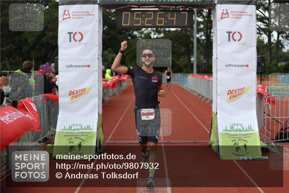 14.06.2026 - 7 Türme Triathlon Andreas Tolksdorf http://msf.ph/oto/9807932 14.06.2026 16:26:46 Ziel 695, 1254 meine-sportfotos.de