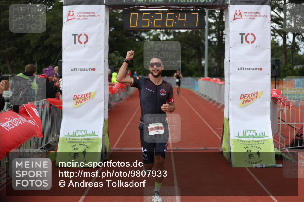 14.06.2026 - 7 Türme Triathlon Andreas Tolksdorf http://msf.ph/oto/9807933 14.06.2026 16:26:46 Ziel 695, 1254 meine-sportfotos.de