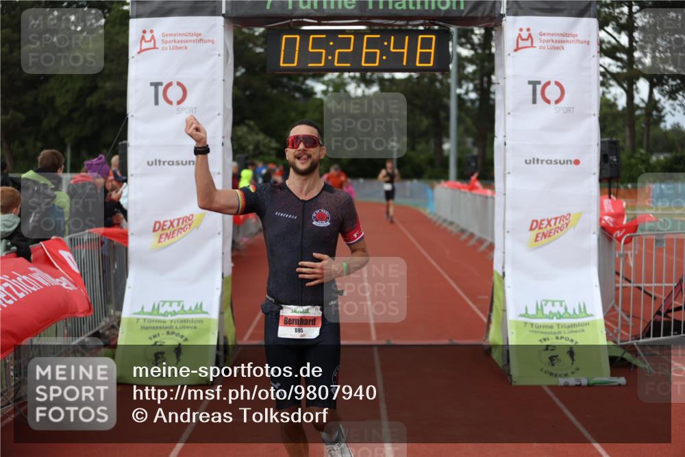 14.06.2026 - 7 Türme Triathlon Andreas Tolksdorf http://msf.ph/oto/9807940 14.06.2026 16:26:47 Ziel 695, 1254, 1396 meine-sportfotos.de