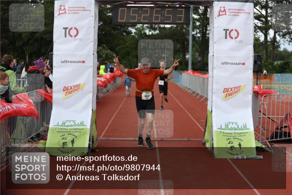 14.06.2026 - 7 Türme Triathlon Andreas Tolksdorf http://msf.ph/oto/9807944 14.06.2026 16:26:52 Ziel 695, 1022, 1254, 1396 meine-sportfotos.de