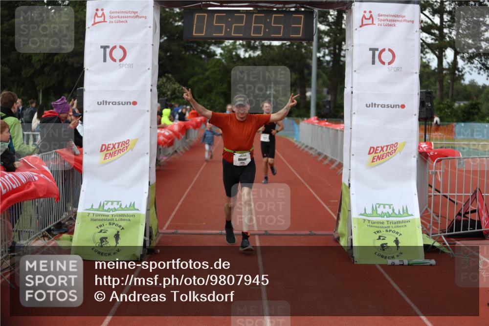 14.06.2026 - 7 Türme Triathlon Andreas Tolksdorf http://msf.ph/oto/9807945 14.06.2026 16:26:52 Ziel 695, 1022, 1254, 1396 meine-sportfotos.de