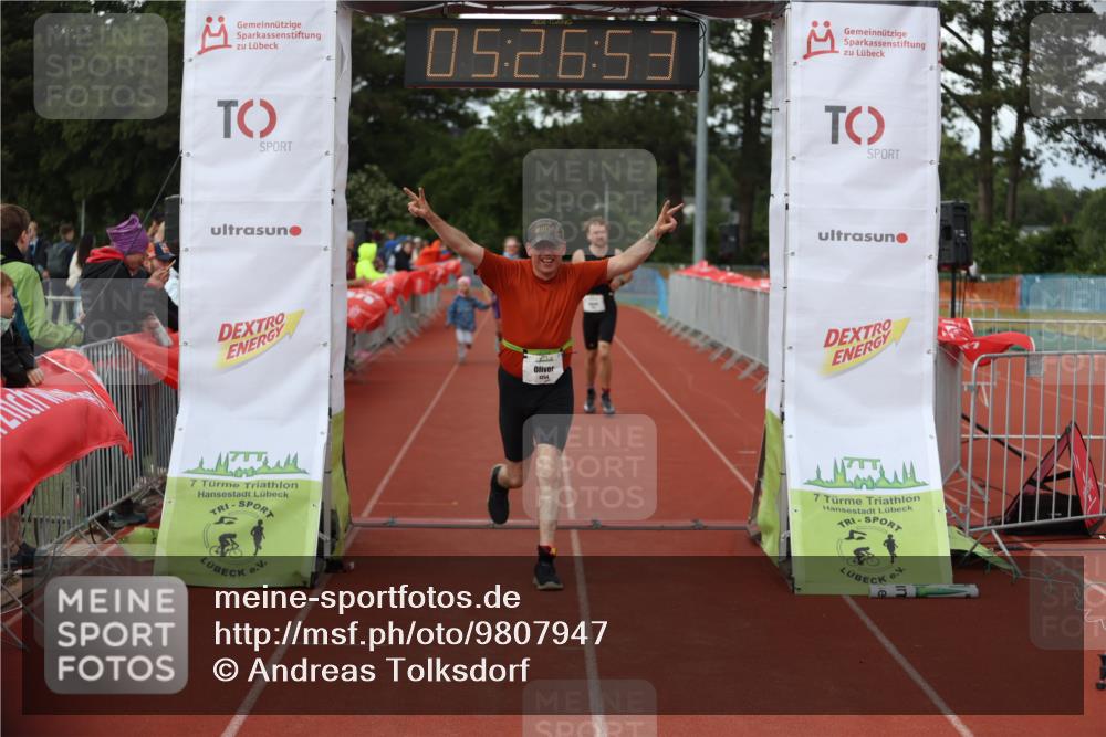 14.06.2026 - 7 Türme Triathlon Andreas Tolksdorf http://msf.ph/oto/9807947 14.06.2026 16:26:52 Ziel 695, 1022, 1254, 1396 meine-sportfotos.de