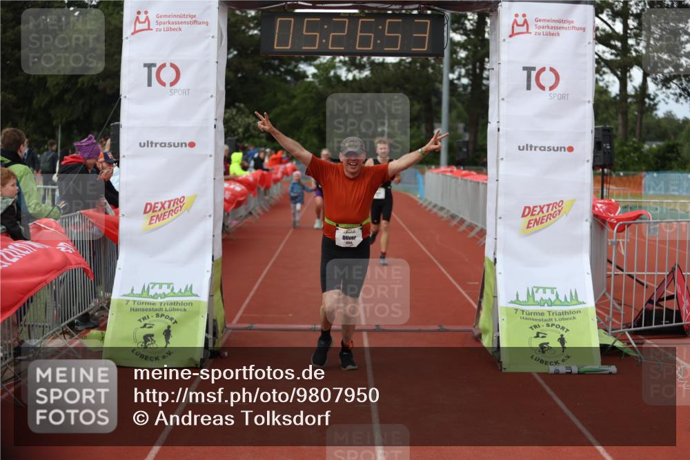 14.06.2026 - 7 Türme Triathlon Andreas Tolksdorf http://msf.ph/oto/9807950 14.06.2026 16:26:52 Ziel 695, 1022, 1254, 1396 meine-sportfotos.de