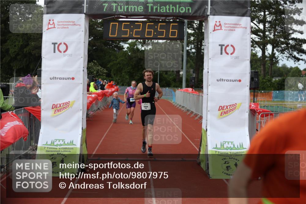 14.06.2026 - 7 Türme Triathlon Andreas Tolksdorf http://msf.ph/oto/9807975 14.06.2026 16:26:54 Ziel 1022, 1254, 1396 meine-sportfotos.de