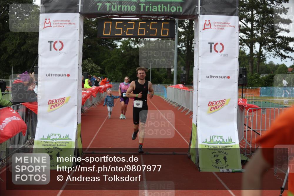 14.06.2026 - 7 Türme Triathlon Andreas Tolksdorf http://msf.ph/oto/9807977 14.06.2026 16:26:54 Ziel 1022, 1254, 1396 meine-sportfotos.de