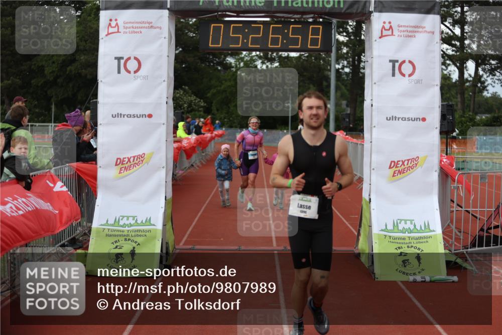 14.06.2026 - 7 Türme Triathlon Andreas Tolksdorf http://msf.ph/oto/9807989 14.06.2026 16:26:56 Ziel 1022, 1254, 1396 meine-sportfotos.de