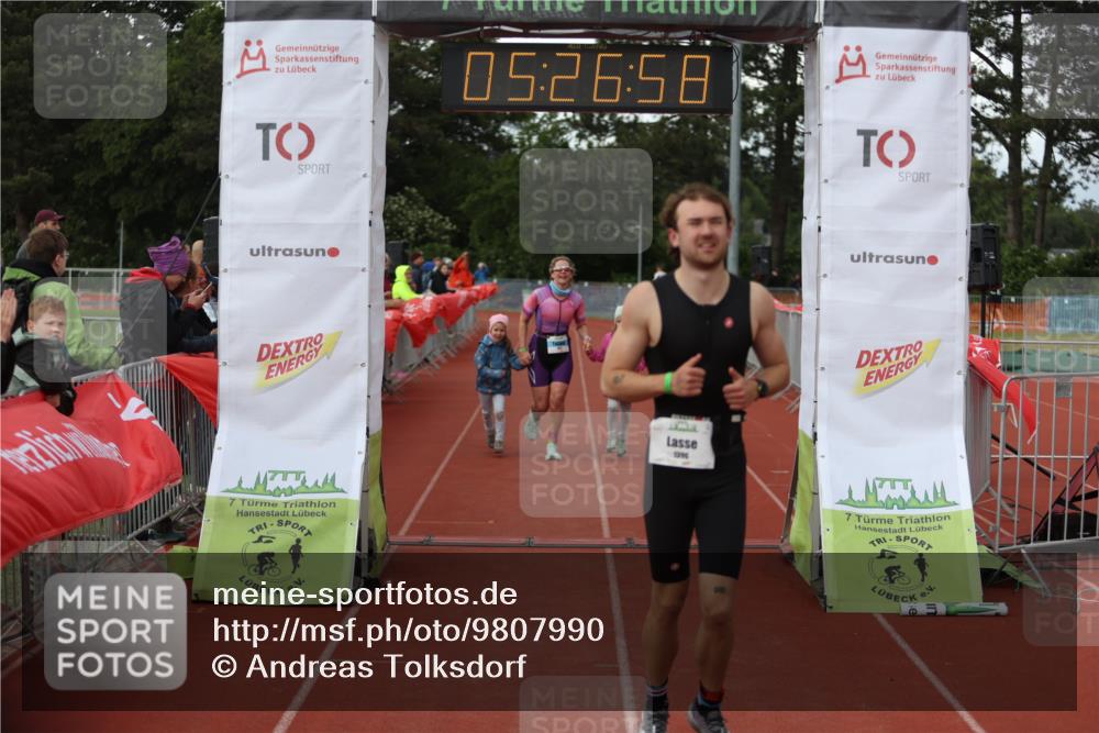 14.06.2026 - 7 Türme Triathlon Andreas Tolksdorf http://msf.ph/oto/9807990 14.06.2026 16:26:56 Ziel 1022, 1254, 1396 meine-sportfotos.de