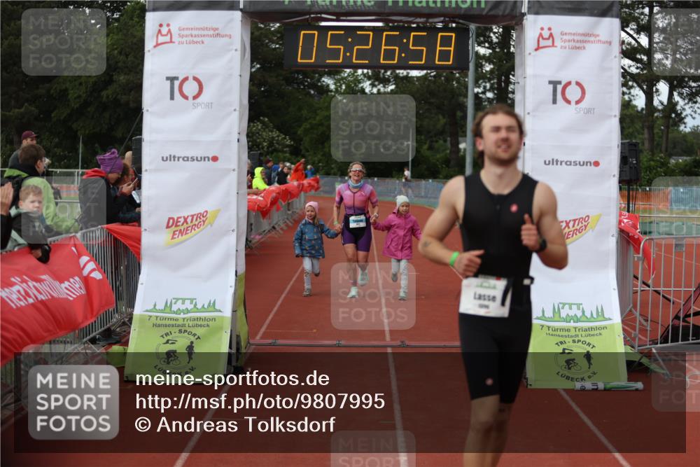 14.06.2026 - 7 Türme Triathlon Andreas Tolksdorf http://msf.ph/oto/9807995 14.06.2026 16:26:57 Ziel 1022, 1254, 1396 meine-sportfotos.de