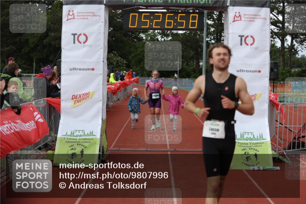 14.06.2026 - 7 Türme Triathlon Andreas Tolksdorf http://msf.ph/oto/9807996 14.06.2026 16:26:57 Ziel 1022, 1254, 1396 meine-sportfotos.de