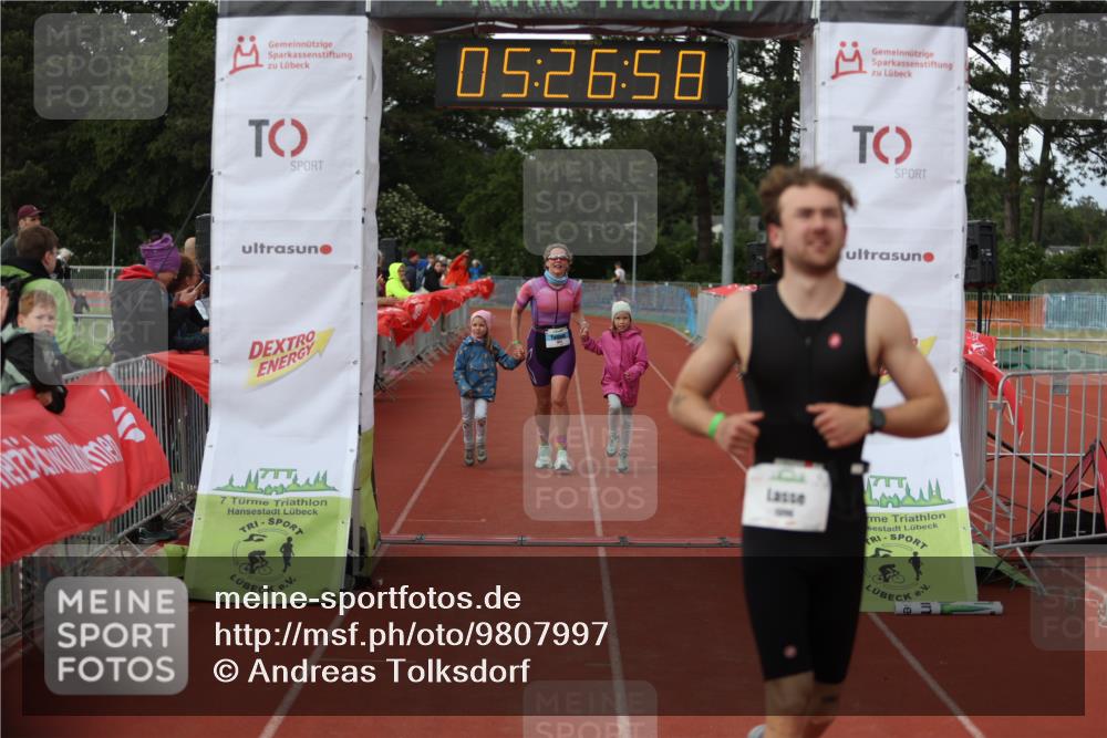 14.06.2026 - 7 Türme Triathlon Andreas Tolksdorf http://msf.ph/oto/9807997 14.06.2026 16:26:57 Ziel 1022, 1254, 1396 meine-sportfotos.de