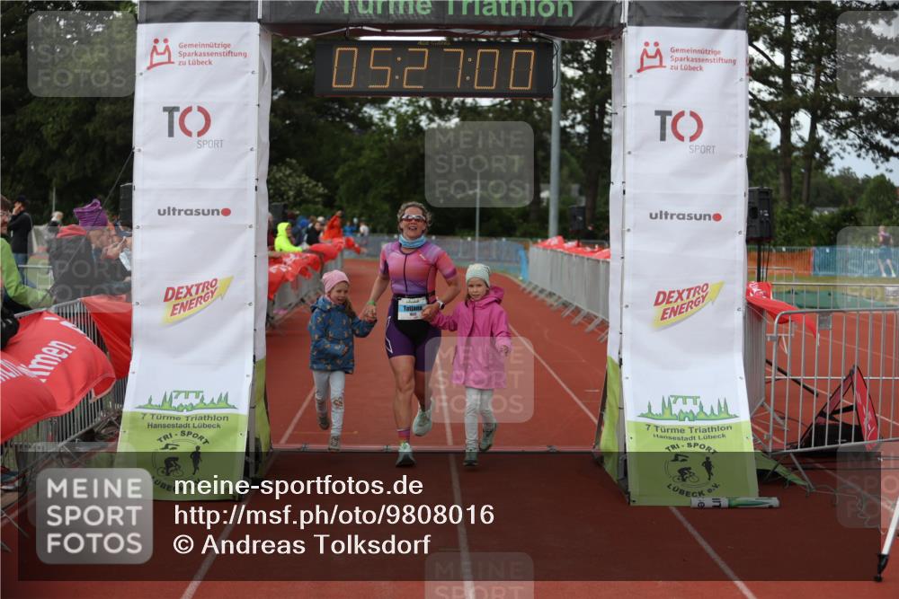 14.06.2026 - 7 Türme Triathlon Andreas Tolksdorf http://msf.ph/oto/9808016 14.06.2026 16:26:59 Ziel 1022, 1254, 1396 meine-sportfotos.de