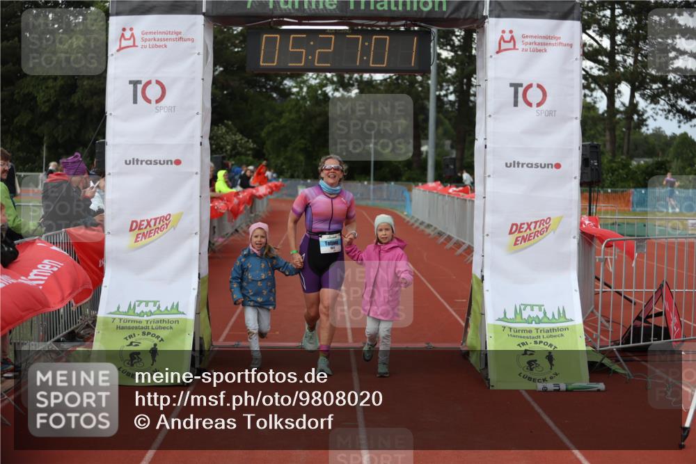 14.06.2026 - 7 Türme Triathlon Andreas Tolksdorf http://msf.ph/oto/9808020 14.06.2026 16:26:59 Ziel 1022, 1254, 1396 meine-sportfotos.de