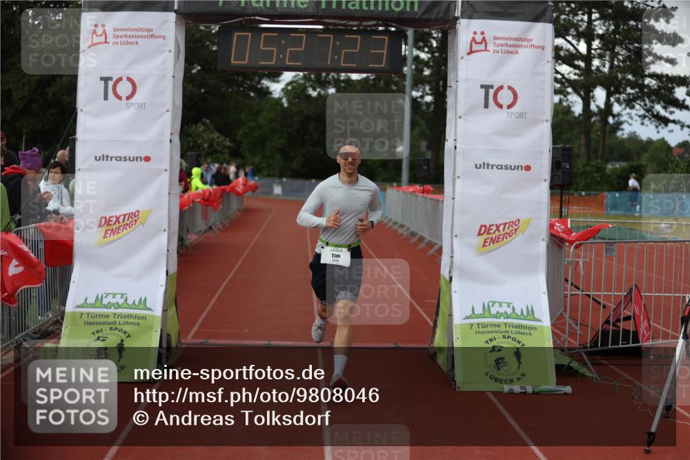 14.06.2026 - 7 Türme Triathlon Andreas Tolksdorf http://msf.ph/oto/9808046 14.06.2026 16:27:22 Ziel 1225 meine-sportfotos.de