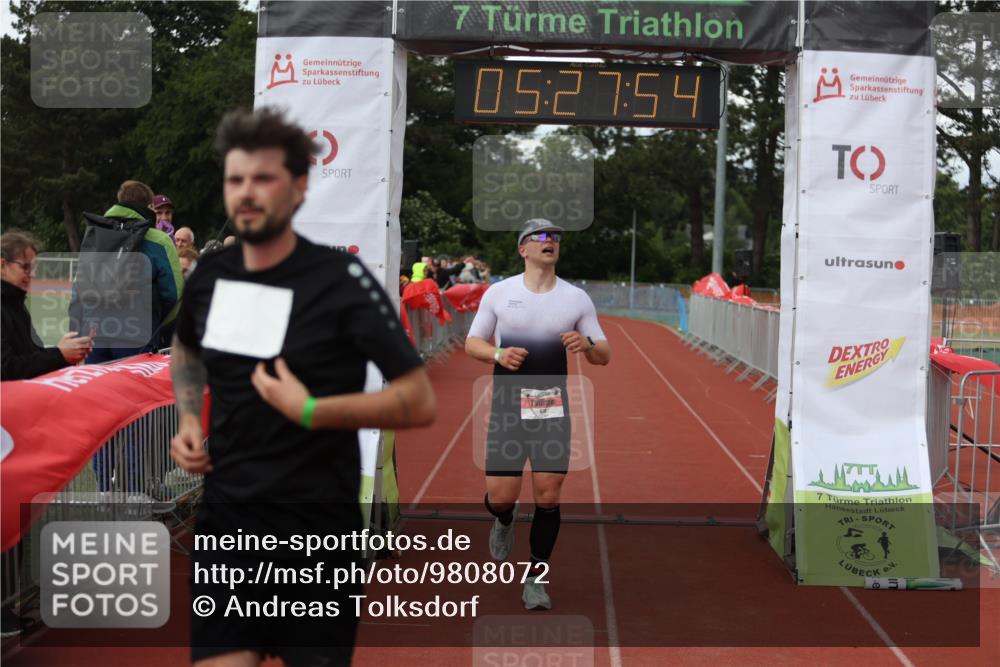 14.06.2026 - 7 Türme Triathlon Andreas Tolksdorf http://msf.ph/oto/9808072 14.06.2026 16:27:52 Ziel 670, 739, 1250 meine-sportfotos.de