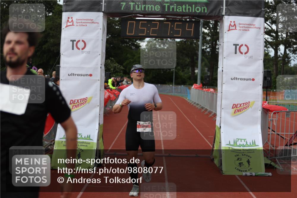 14.06.2026 - 7 Türme Triathlon Andreas Tolksdorf http://msf.ph/oto/9808077 14.06.2026 16:27:53 Ziel 670, 739, 1250 meine-sportfotos.de