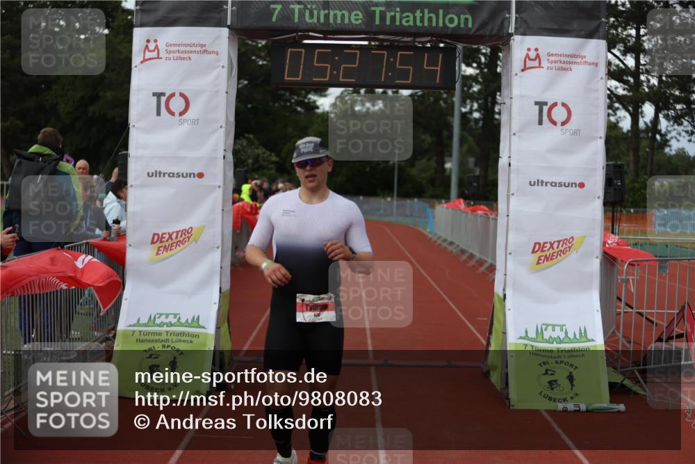14.06.2026 - 7 Türme Triathlon Andreas Tolksdorf http://msf.ph/oto/9808083 14.06.2026 16:27:53 Ziel 670, 739, 1250 meine-sportfotos.de