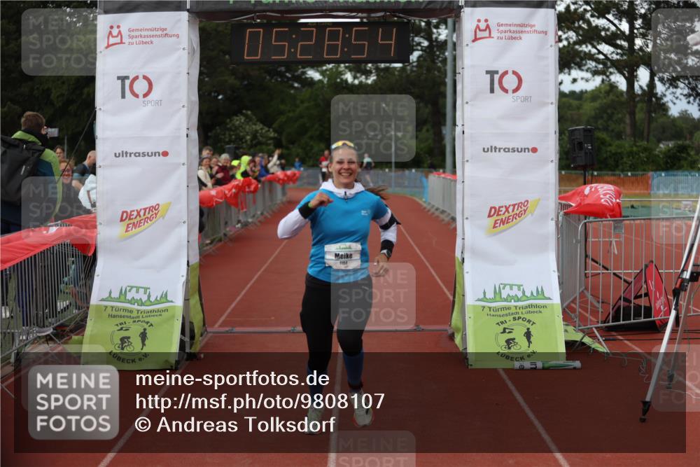 14.06.2026 - 7 Türme Triathlon Andreas Tolksdorf http://msf.ph/oto/9808107 14.06.2026 16:28:53 Ziel 1194 meine-sportfotos.de