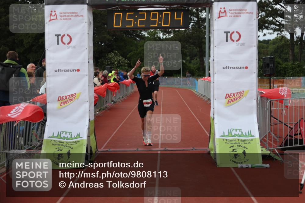 14.06.2026 - 7 Türme Triathlon Andreas Tolksdorf http://msf.ph/oto/9808113 14.06.2026 16:29:03 Ziel 645, 1458 meine-sportfotos.de
