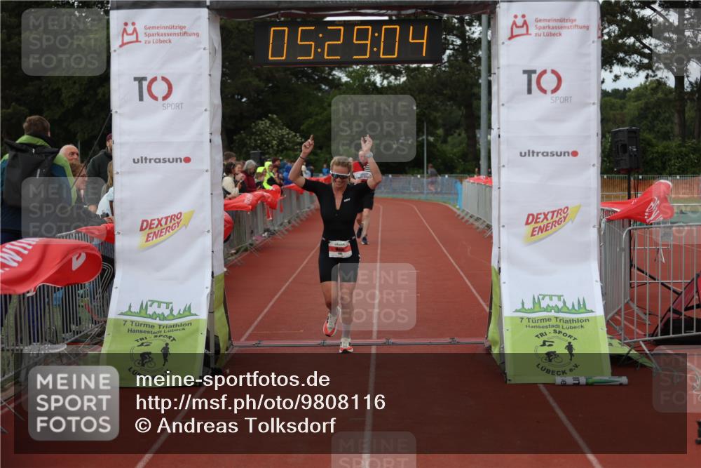 14.06.2026 - 7 Türme Triathlon Andreas Tolksdorf http://msf.ph/oto/9808116 14.06.2026 16:29:03 Ziel 645, 1458 meine-sportfotos.de