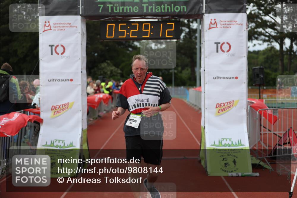 14.06.2026 - 7 Türme Triathlon Andreas Tolksdorf http://msf.ph/oto/9808144 14.06.2026 16:29:11 Ziel 645, 1155, 1281, 1458 meine-sportfotos.de