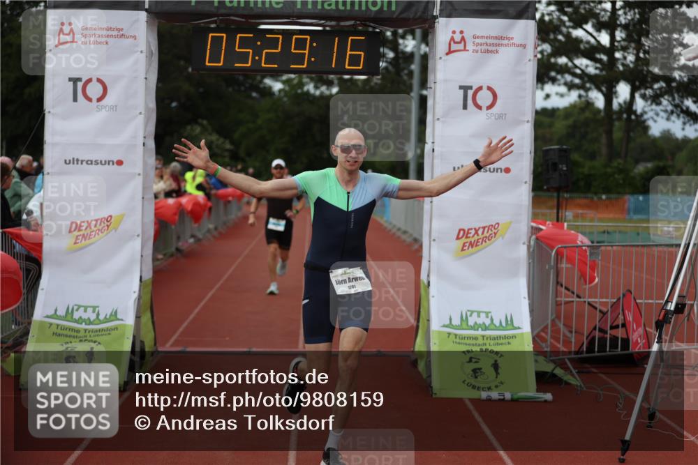 14.06.2026 - 7 Türme Triathlon Andreas Tolksdorf http://msf.ph/oto/9808159 14.06.2026 16:29:16 Ziel 1155, 1281, 1458 meine-sportfotos.de
