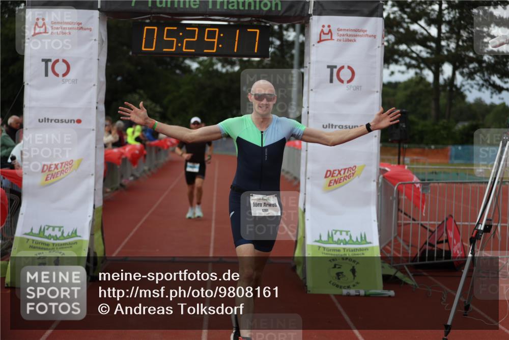 14.06.2026 - 7 Türme Triathlon Andreas Tolksdorf http://msf.ph/oto/9808161 14.06.2026 16:29:16 Ziel 1155, 1281, 1458 meine-sportfotos.de
