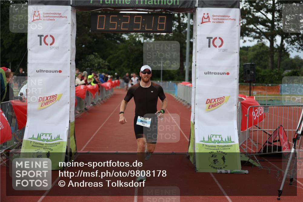 14.06.2026 - 7 Türme Triathlon Andreas Tolksdorf http://msf.ph/oto/9808178 14.06.2026 16:29:19 Ziel 1155, 1281, 1419 meine-sportfotos.de