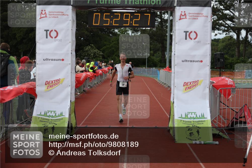 14.06.2026 - 7 Türme Triathlon Andreas Tolksdorf http://msf.ph/oto/9808189 14.06.2026 16:29:26 Ziel 1155, 1419 meine-sportfotos.de