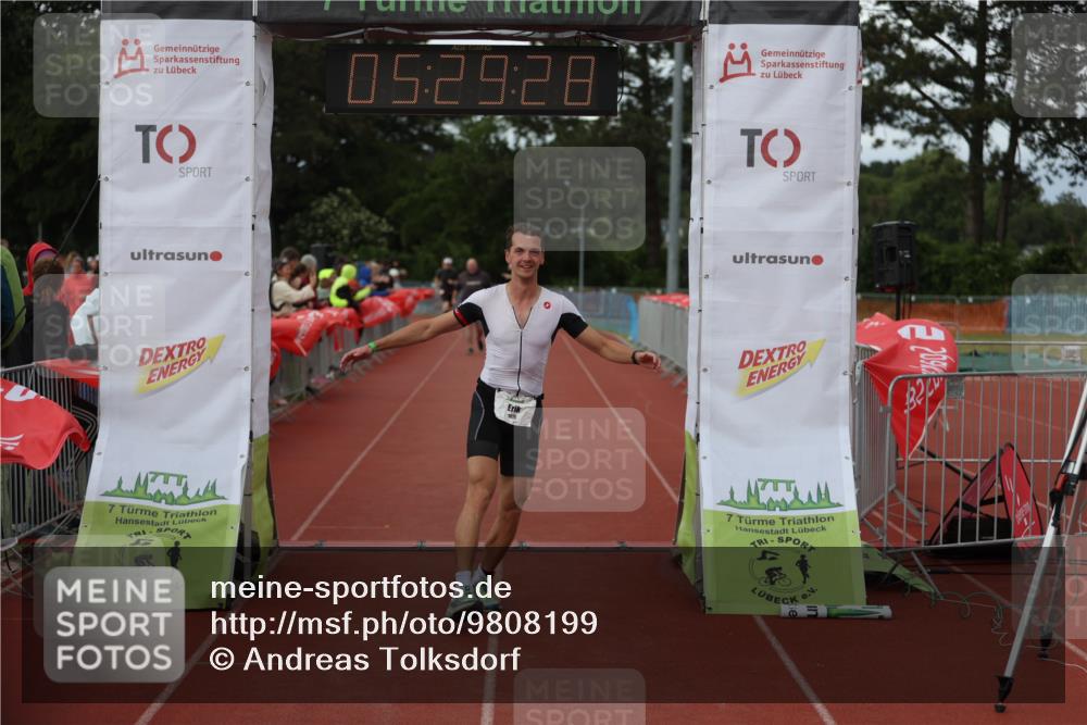 14.06.2026 - 7 Türme Triathlon Andreas Tolksdorf http://msf.ph/oto/9808199 14.06.2026 16:29:27 Ziel 1419 meine-sportfotos.de