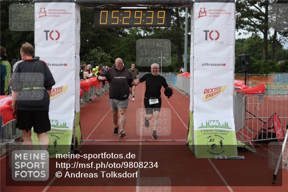 14.06.2026 - 7 Türme Triathlon Andreas Tolksdorf http://msf.ph/oto/9808234 14.06.2026 16:29:38 Ziel 714, 1195, 1233 meine-sportfotos.de