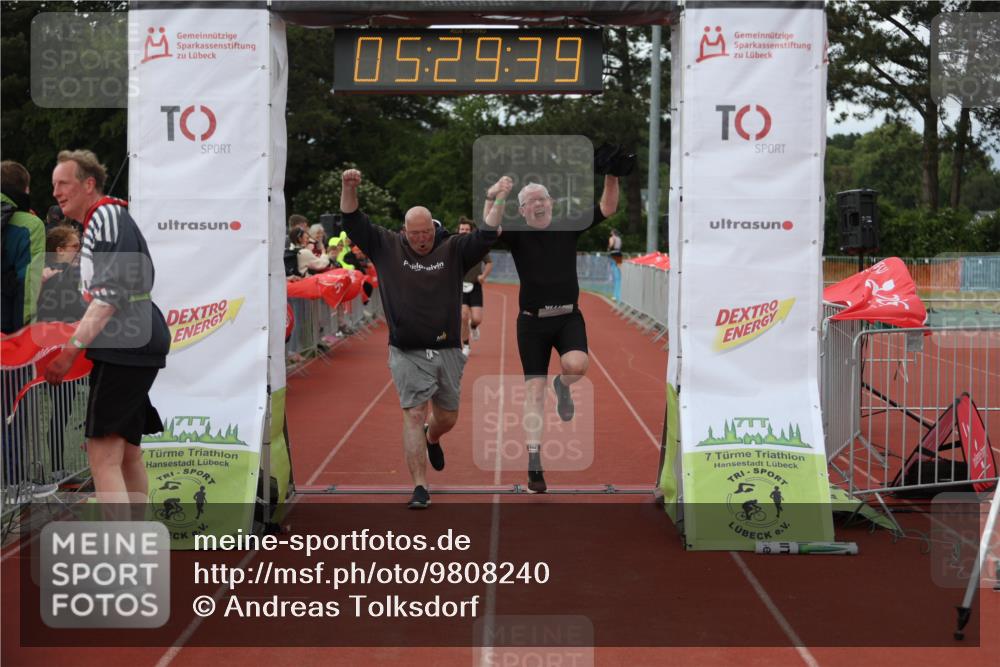 14.06.2026 - 7 Türme Triathlon Andreas Tolksdorf http://msf.ph/oto/9808240 14.06.2026 16:29:38 Ziel 714, 1195, 1233 meine-sportfotos.de