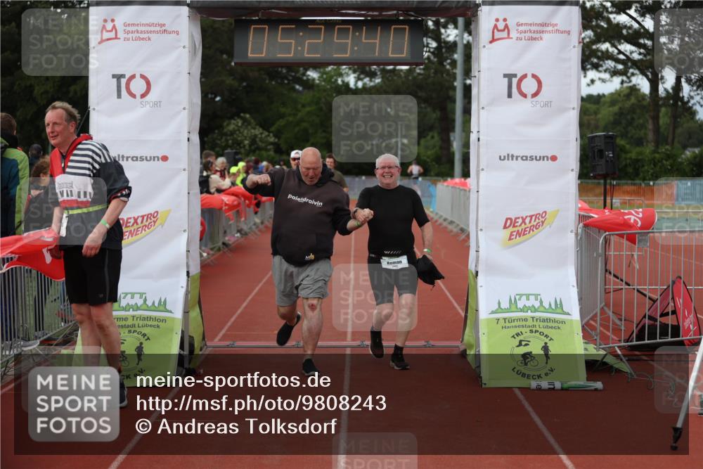 14.06.2026 - 7 Türme Triathlon Andreas Tolksdorf http://msf.ph/oto/9808243 14.06.2026 16:29:39 Ziel 714, 1195, 1233 meine-sportfotos.de