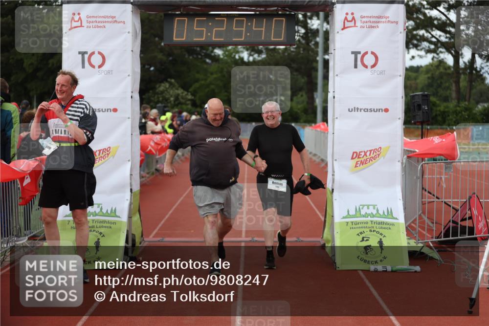 14.06.2026 - 7 Türme Triathlon Andreas Tolksdorf http://msf.ph/oto/9808247 14.06.2026 16:29:39 Ziel 714, 1195, 1233 meine-sportfotos.de