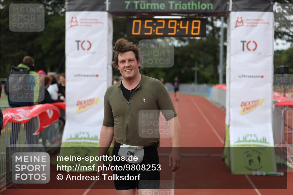 14.06.2026 - 7 Türme Triathlon Andreas Tolksdorf http://msf.ph/oto/9808253 14.06.2026 16:29:47 Ziel 714, 1195, 1233 meine-sportfotos.de