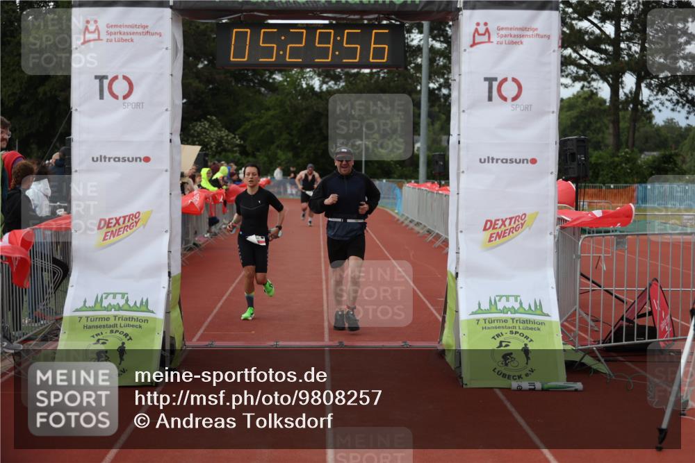 14.06.2026 - 7 Türme Triathlon Andreas Tolksdorf http://msf.ph/oto/9808257 14.06.2026 16:29:55 Ziel 698, 1485 meine-sportfotos.de