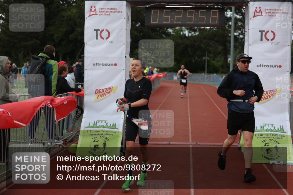 14.06.2026 - 7 Türme Triathlon Andreas Tolksdorf http://msf.ph/oto/9808272 14.06.2026 16:29:57 Ziel 698, 1329, 1485 meine-sportfotos.de