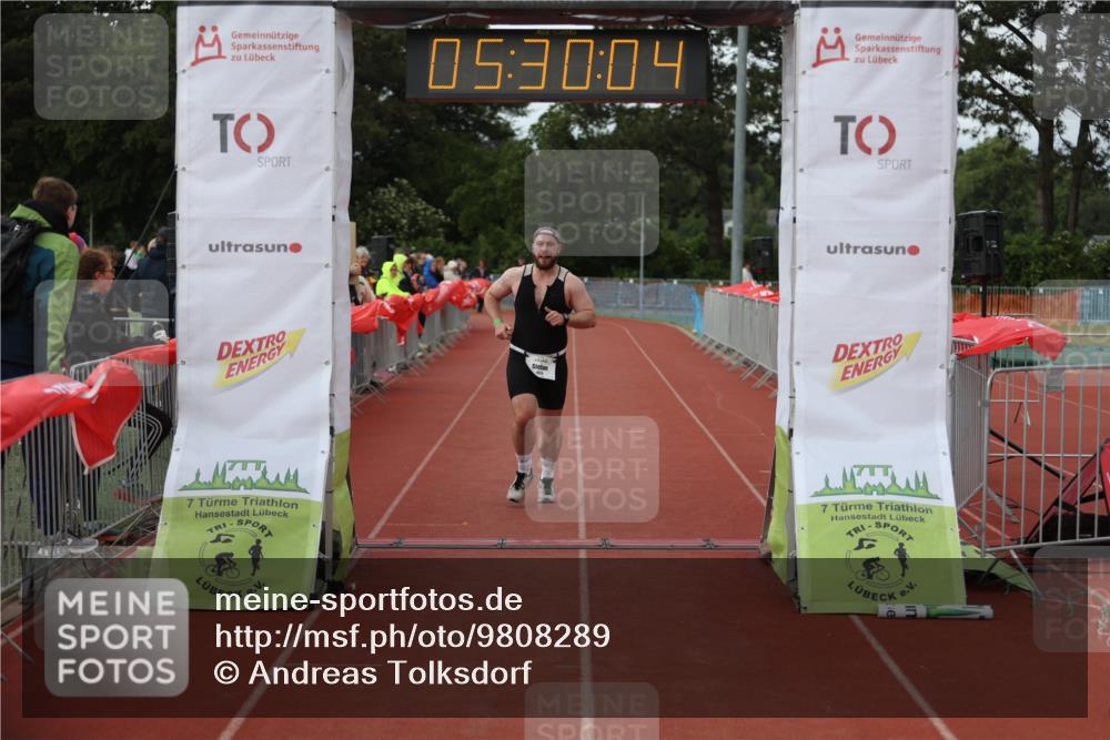 14.06.2026 - 7 Türme Triathlon Andreas Tolksdorf http://msf.ph/oto/9808289 14.06.2026 16:30:03 Ziel 698, 1329, 1485 meine-sportfotos.de