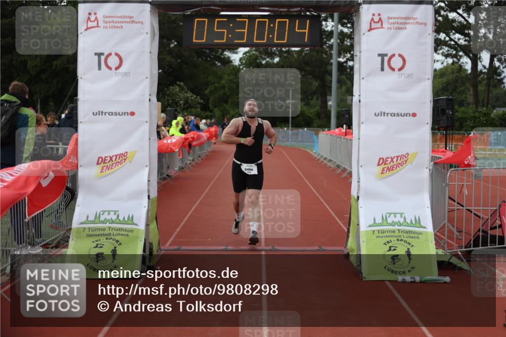 14.06.2026 - 7 Türme Triathlon Andreas Tolksdorf http://msf.ph/oto/9808298 14.06.2026 16:30:03 Ziel 698, 1329, 1485 meine-sportfotos.de
