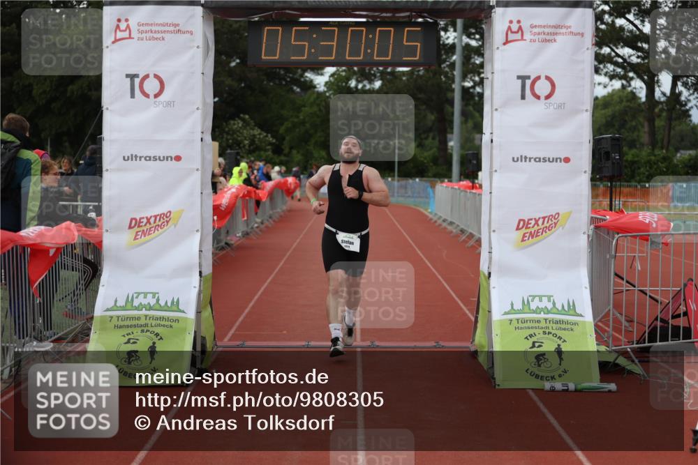 14.06.2026 - 7 Türme Triathlon Andreas Tolksdorf http://msf.ph/oto/9808305 14.06.2026 16:30:04 Ziel 698, 1329, 1485 meine-sportfotos.de